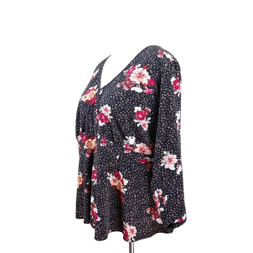 Torrid Size 4 | 4X Black Leopard & Floral Chablis Crop Peplum Top